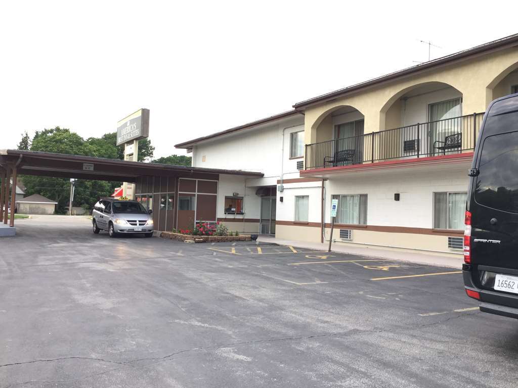 Americas Best Inn & Suites Urbana Exterior photo